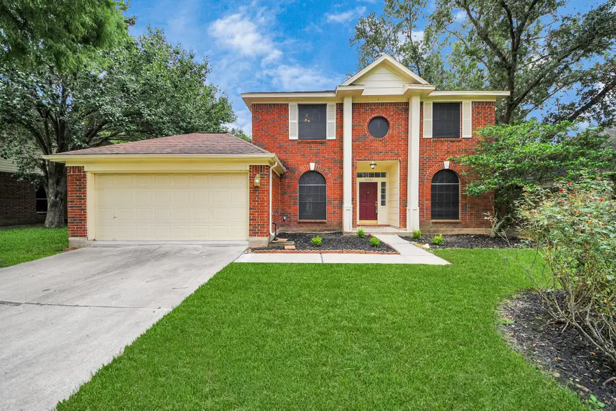 4907 Heritage Plains Drive, Friendswood, TX 77546 - Image #2