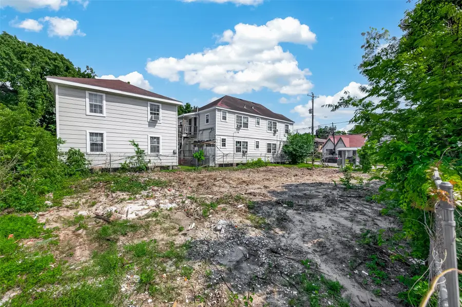 3301 Holman Street, Houston, TX 77004 - #2