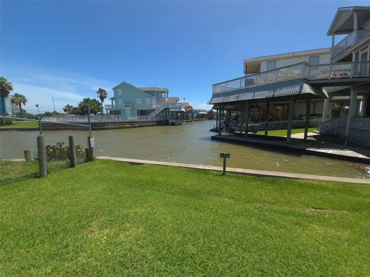 TBD lot 2 Tiki Island Kona Or Ih45, Tiki Island, TX 77554 - #1
