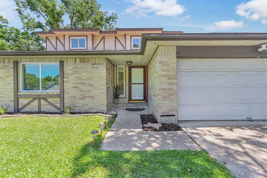 5910 Misty Meadow Street, League City, TX 77573 - #3