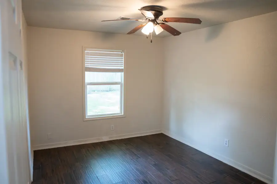 3108 Rey Avenue, Baytown, TX 77521 - #3