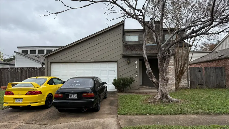 4227 Willow Beach Drive, Houston, TX 77072 - Image #2