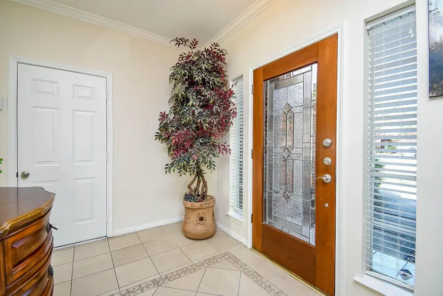 15611 Oakworth Court, Sugar Land, TX 77498 - #3