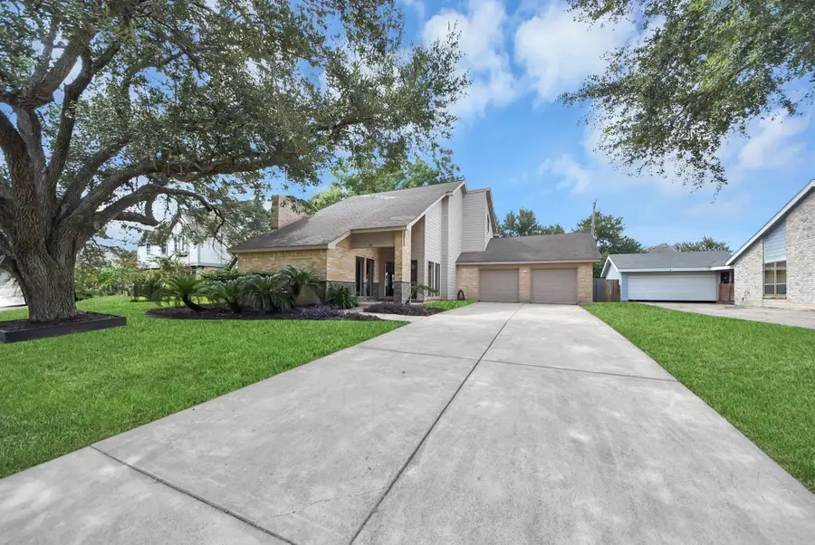 407 Hedgecroft Drive, El Lago, TX 77586 - #3