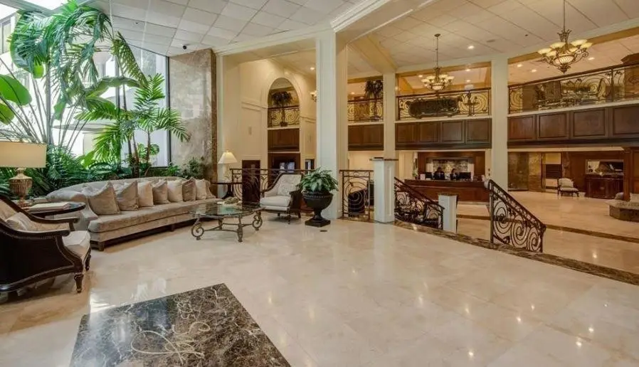 3525 Sage Road #718, Houston, TX 77056 - Image #3