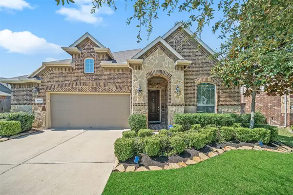 10935 Sarah Bluff Lane, Cypress, TX 77433