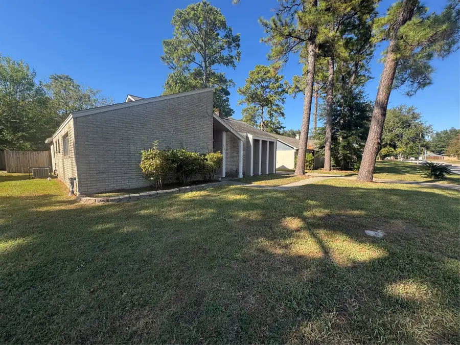 23015 Canyon Lake Drive, Spring, TX 77373 - Image #2