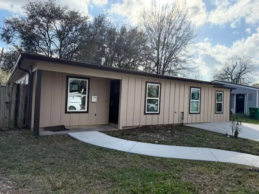 7422 Thurow Street, Houston, TX 77087 - #2