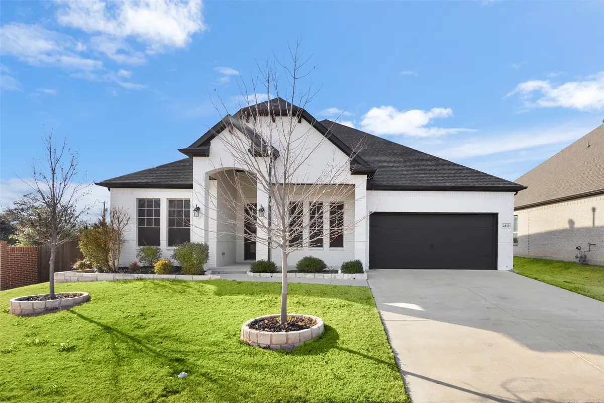 2213 Windy Hill Lane, Waxahachie, TX 75167 - #1