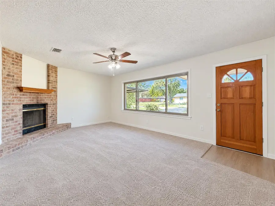 304 Helen Street, Cleveland, TX 77328 - #3