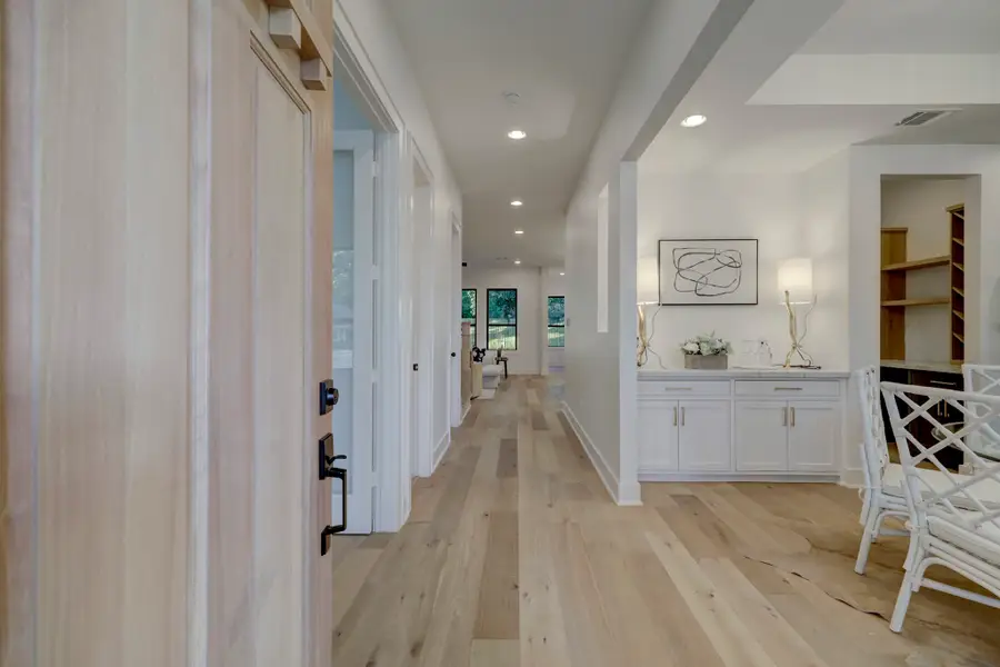 1527 Hewitt Drive, Houston, TX 77018 - Image #2