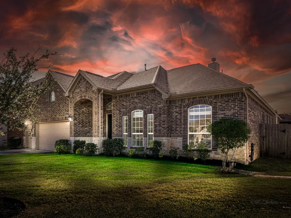 32003 Casa Linda Drive, Hockley, TX 77447 - Image #1