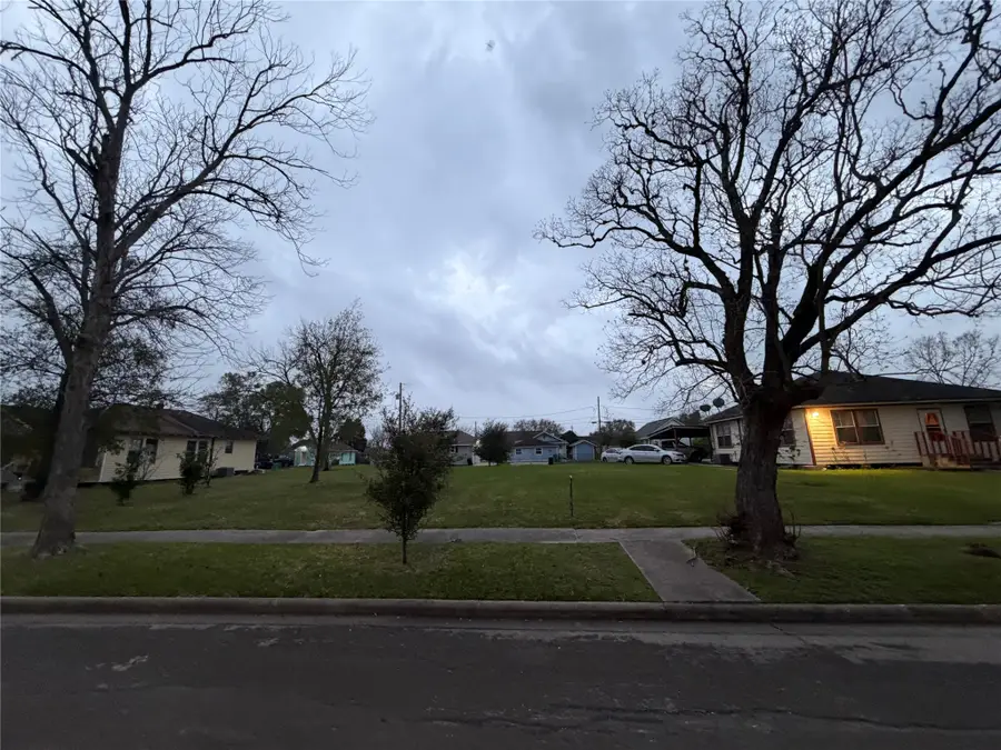 3117 Iowa Street, Baytown, TX 77520 - #3