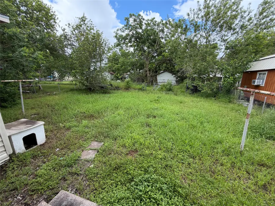 221 Charlotte Drive, Port Lavaca, TX 77979 - #3