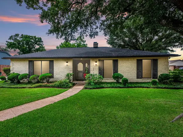 4002 Cujanes Street, Pasadena, TX 77504