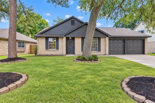 2811 Sugar Wood Drive, League City, TX 77573