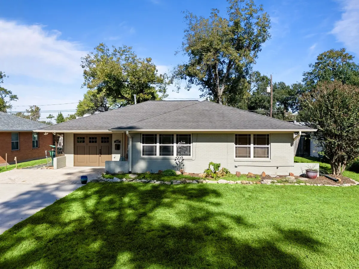 2118 Cheshire Lane, Houston, TX 77018 - Image #1