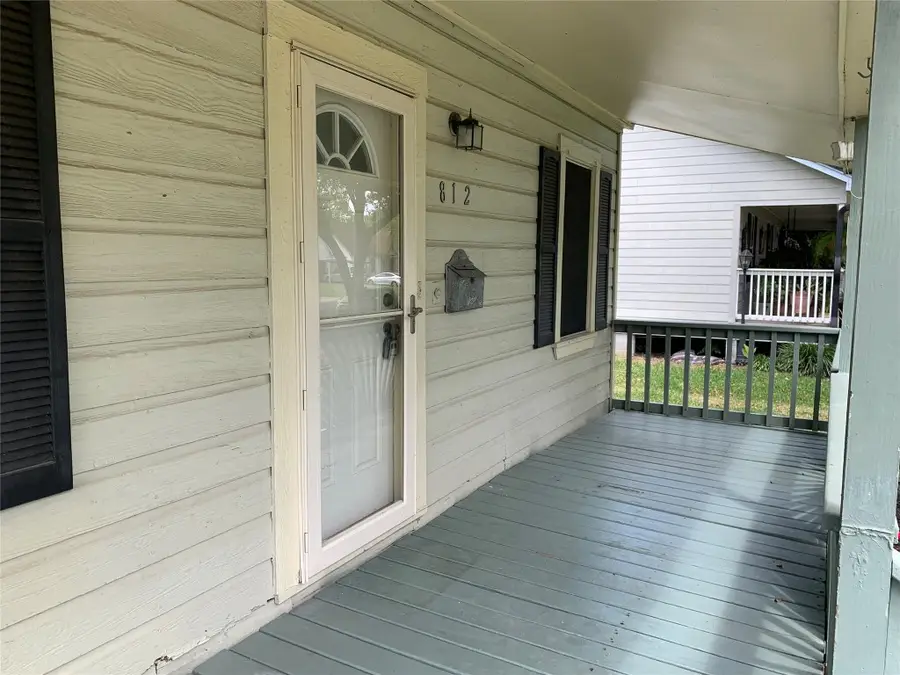 812 17th Avenue N, Texas City, TX 77590 - #3