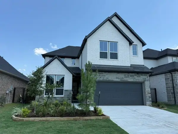 5198 Enchanted Pine Court, Spring, TX 77386