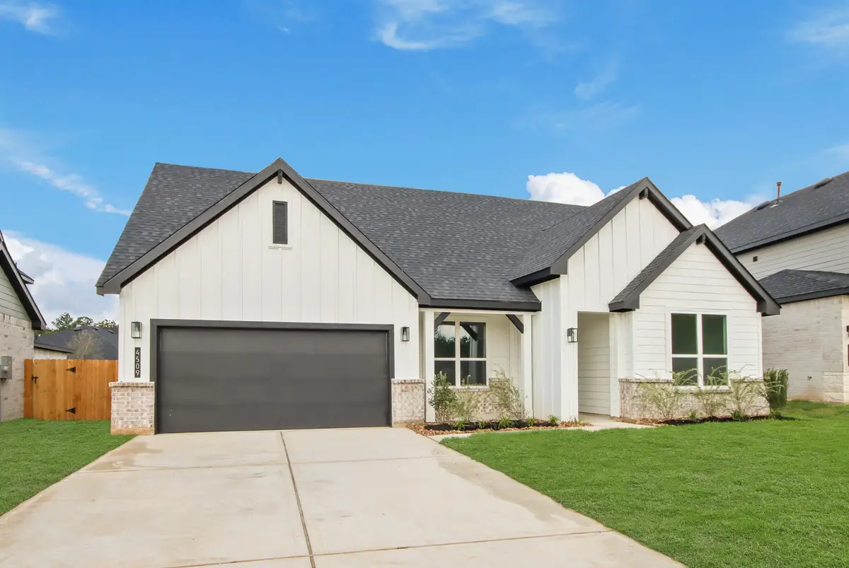 4509 Iguaza Falls Drive, Conroe, TX 77303 - Image #1
