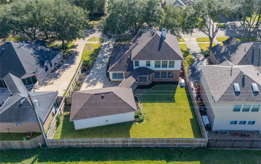 2020 Sterling Pointe Court, League City, TX 77573 - Image #3