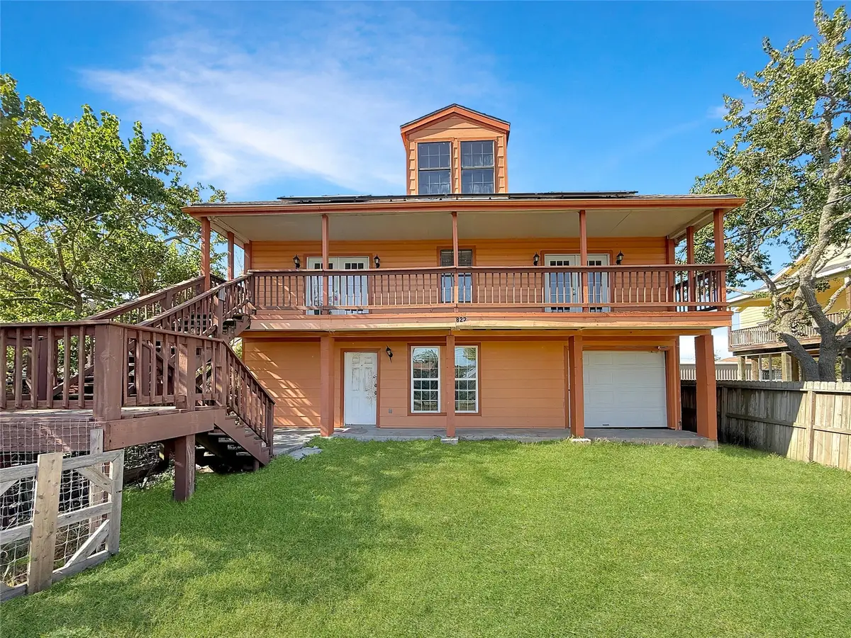 822 6th Street, Dickinson, TX 77539 - Image #1