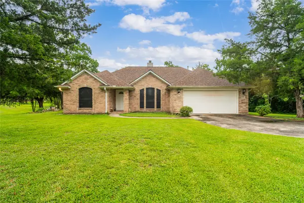 11506 Tri City Beach Road, Baytown, TX 77523