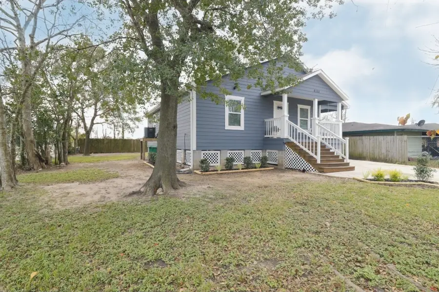 6150 Ridgeway Drive, Houston, TX 77033 - Image #2