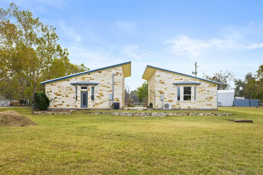 504 North Street, Columbus, TX 78934 - Image #3