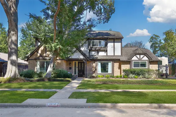 1012 Candlelight Lane, Houston, TX 77018