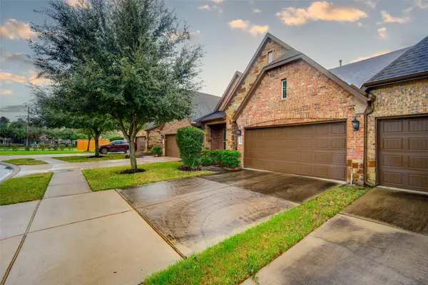 24111 Valencia Ridge Lane, Katy, TX 77494