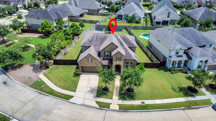 9934 Hubble Drive, Iowa Colony, TX 77583 - Image #2