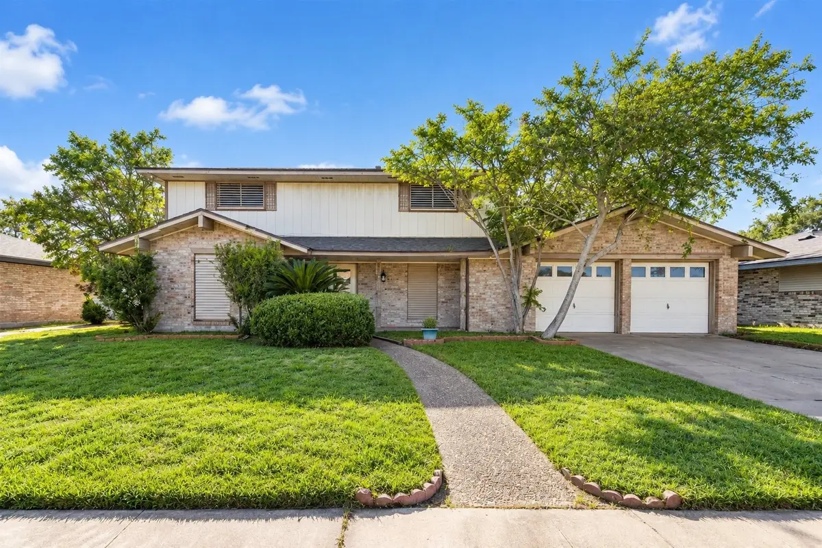 204 Trinity Drive, Portland, TX 78374 - #1
