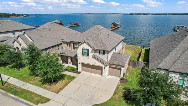 15526 Westward Lake Lane, Hockley, TX 77044