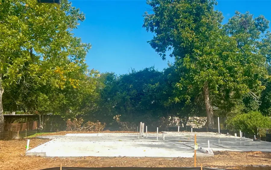 3924 Grant Avenue, Groves, TX 77619 - Image #3