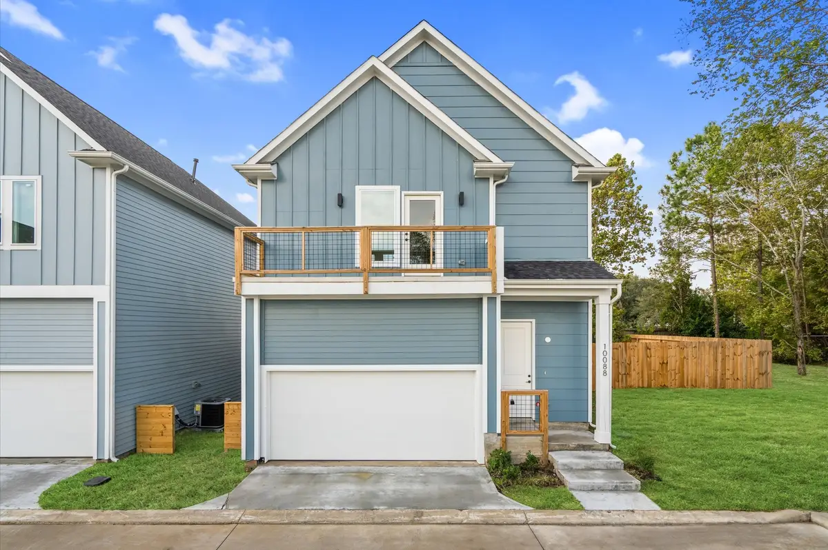 10088 Serrano Park Drive, Houston, TX 77075 - Image #1