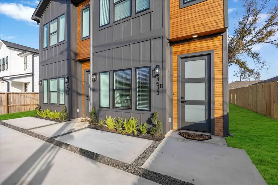 4502 Aledo Street #A/B, Houston, TX 77051 - #3