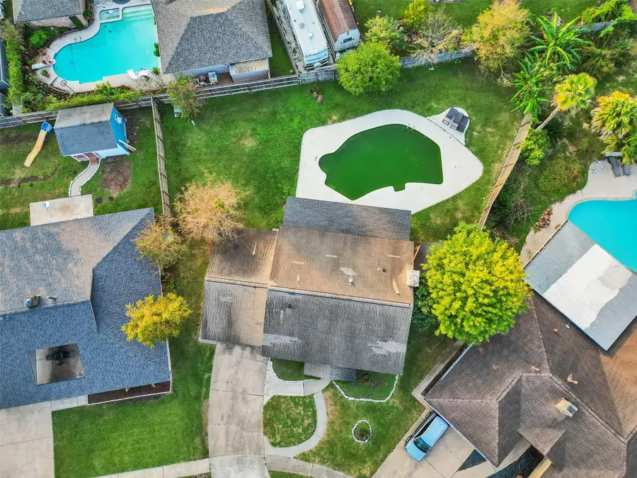 925 N Amy Drive, Deer Park, TX 77536 - Image #3