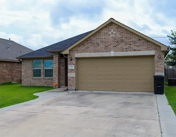 526 N 2nd Street, La Porte, TX 77571