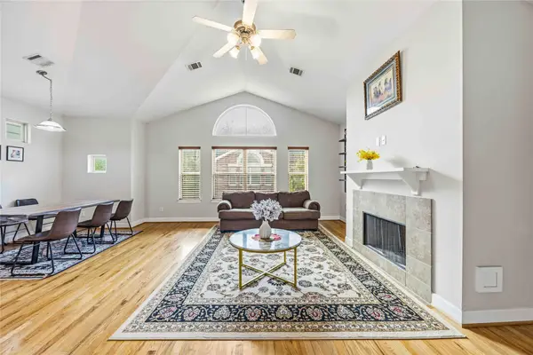 3635 Main Plaza Drive, Houston, TX 77025