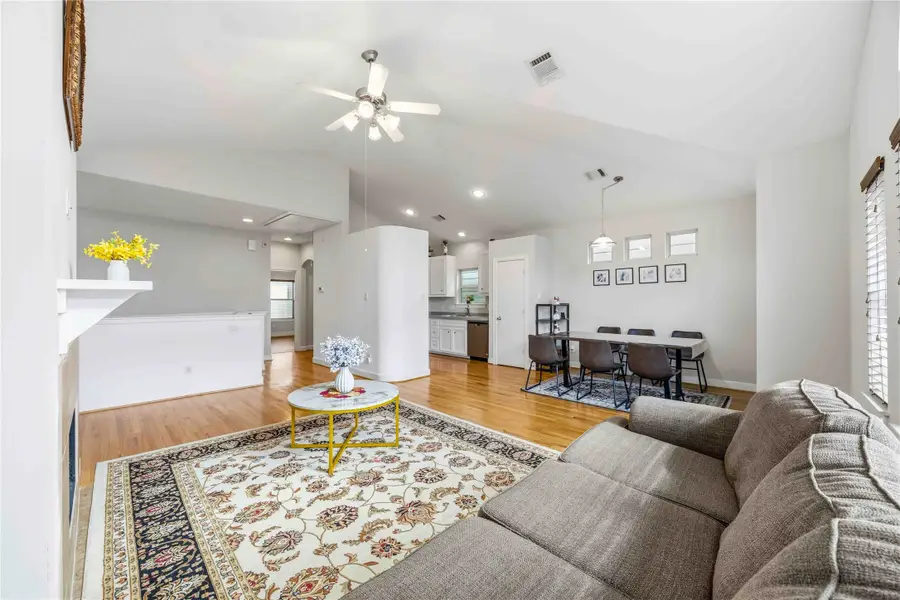 3635 Main Plaza Drive, Houston, TX 77025 - #3