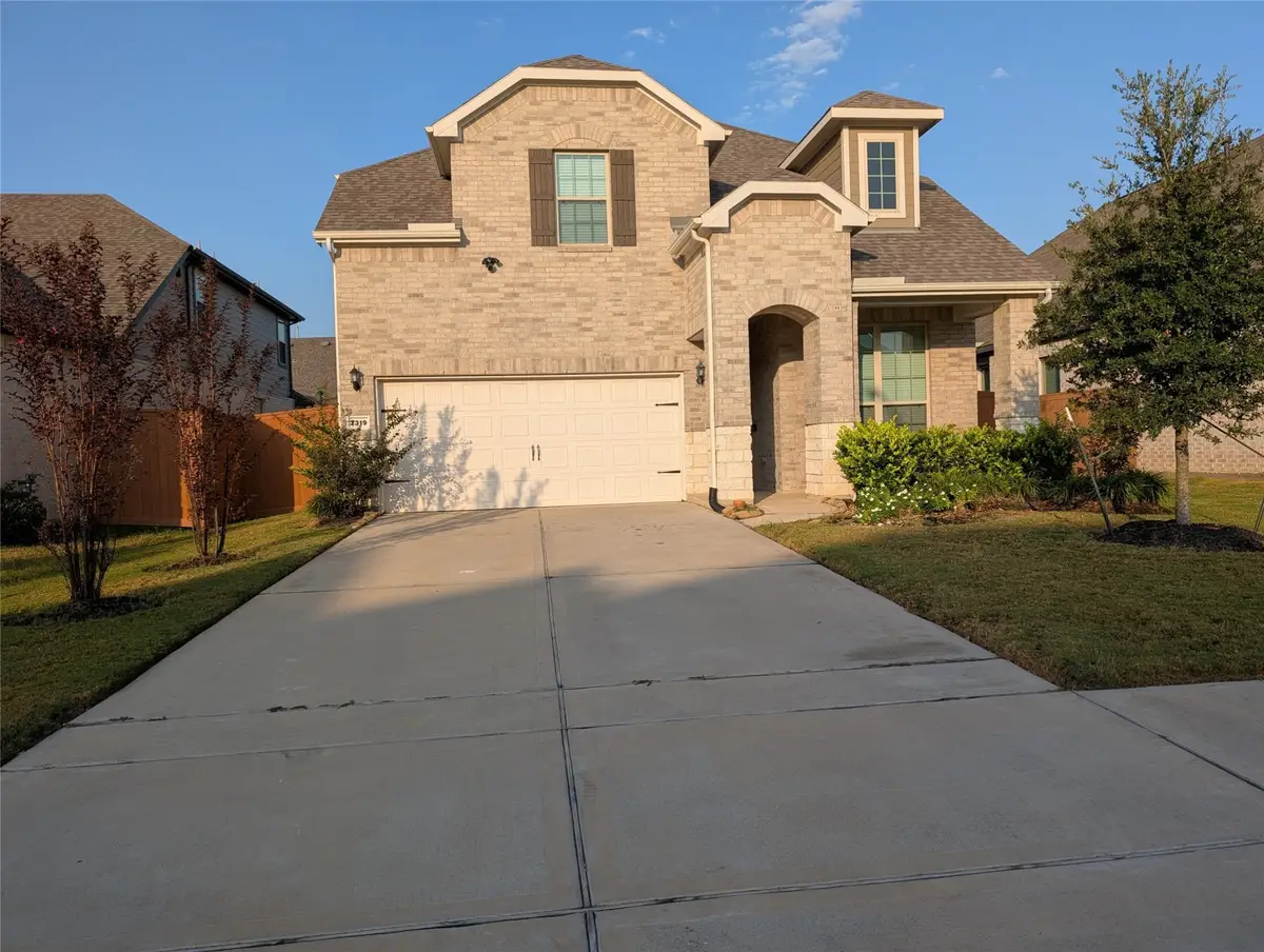 7319 Woodlark Ridge Drive, Katy, TX 77493 - Image #1