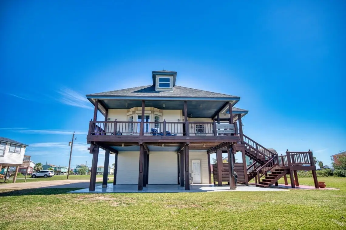 203 Francis Cove, Surfside Beach, TX 77541 - #1