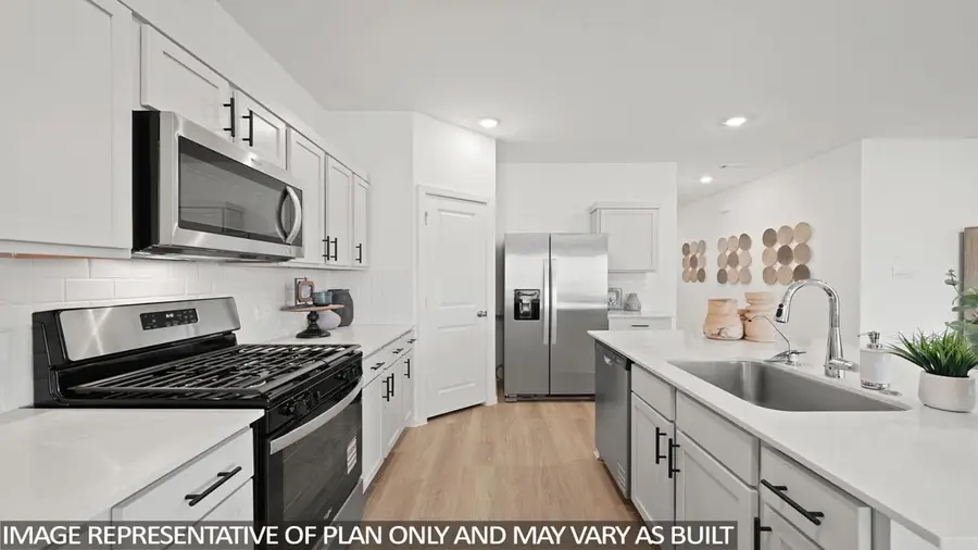 16523 Hidden Ponderosa Path, Magnolia, TX 77355 - Image #3