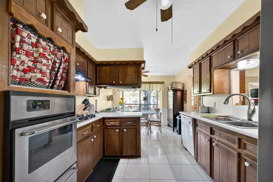 4606 Chaparral Drive, Baytown, TX 77521 - #3