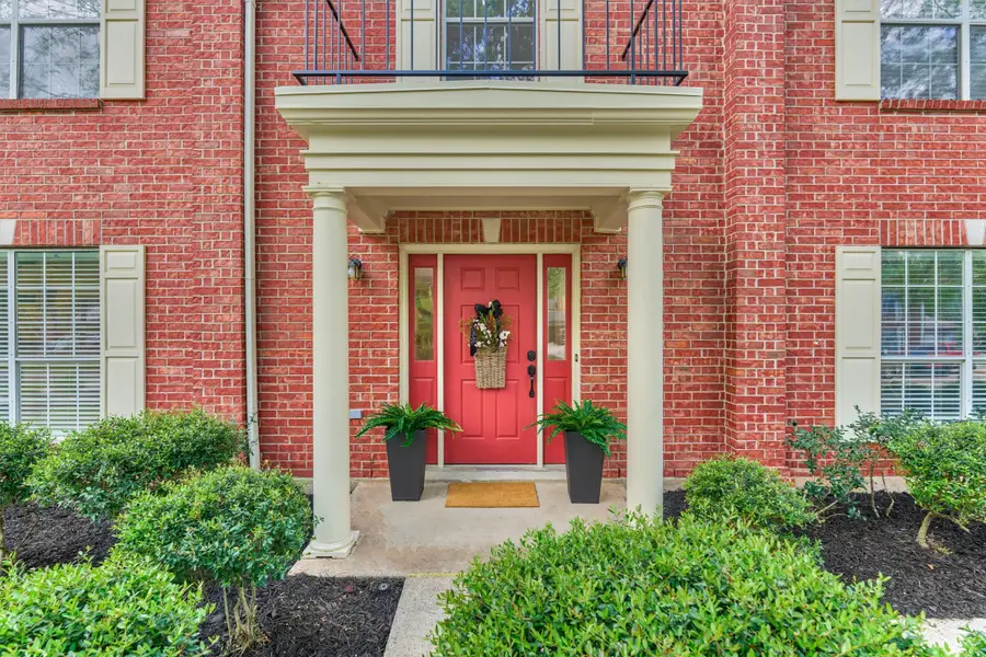 19 Greentwig Place, The Woodlands, TX 77381 - #2