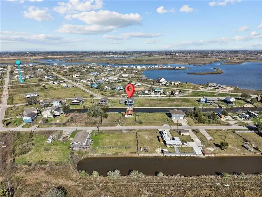 6931 W Holiday Street, Hitchcock, TX 77563 - #2