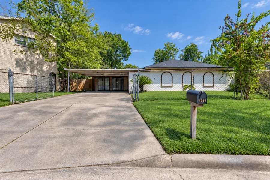4919 Connorvale Road, Houston, TX 77039 - #2