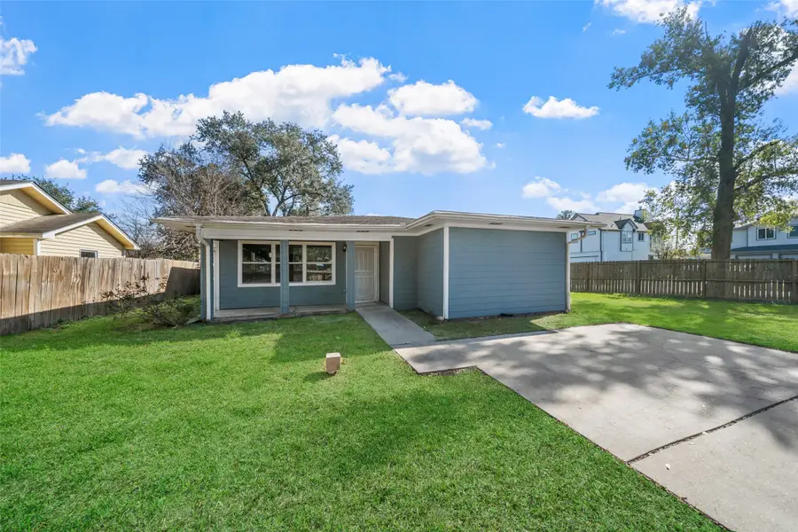 7019 Sur Court, Houston, TX 77033 - #2