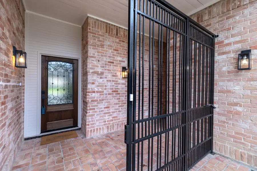 20 Charleston Street N, Sugar Land, TX 77478 - Image #2